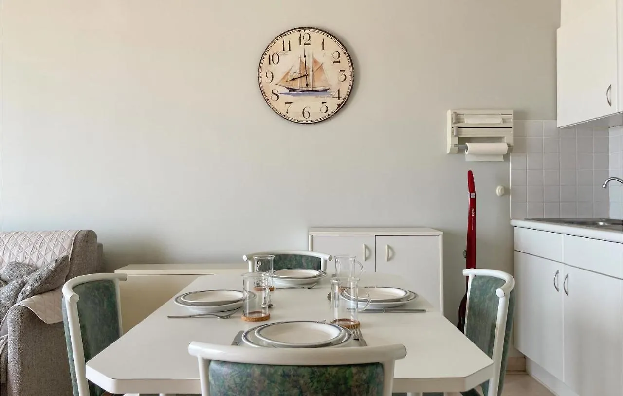 Nice Apartment In Oostende With Wifi 0*, Ostend