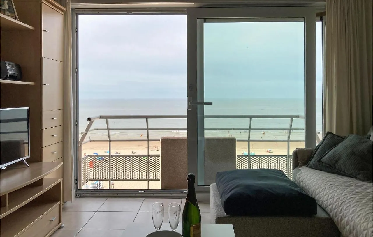 Nice Apartment In Oostende With Wifi