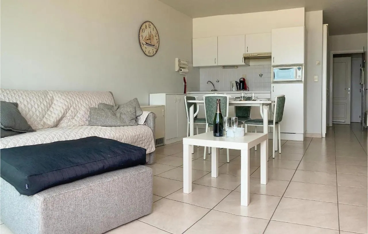 Nice Apartment In Oostende With Wifi