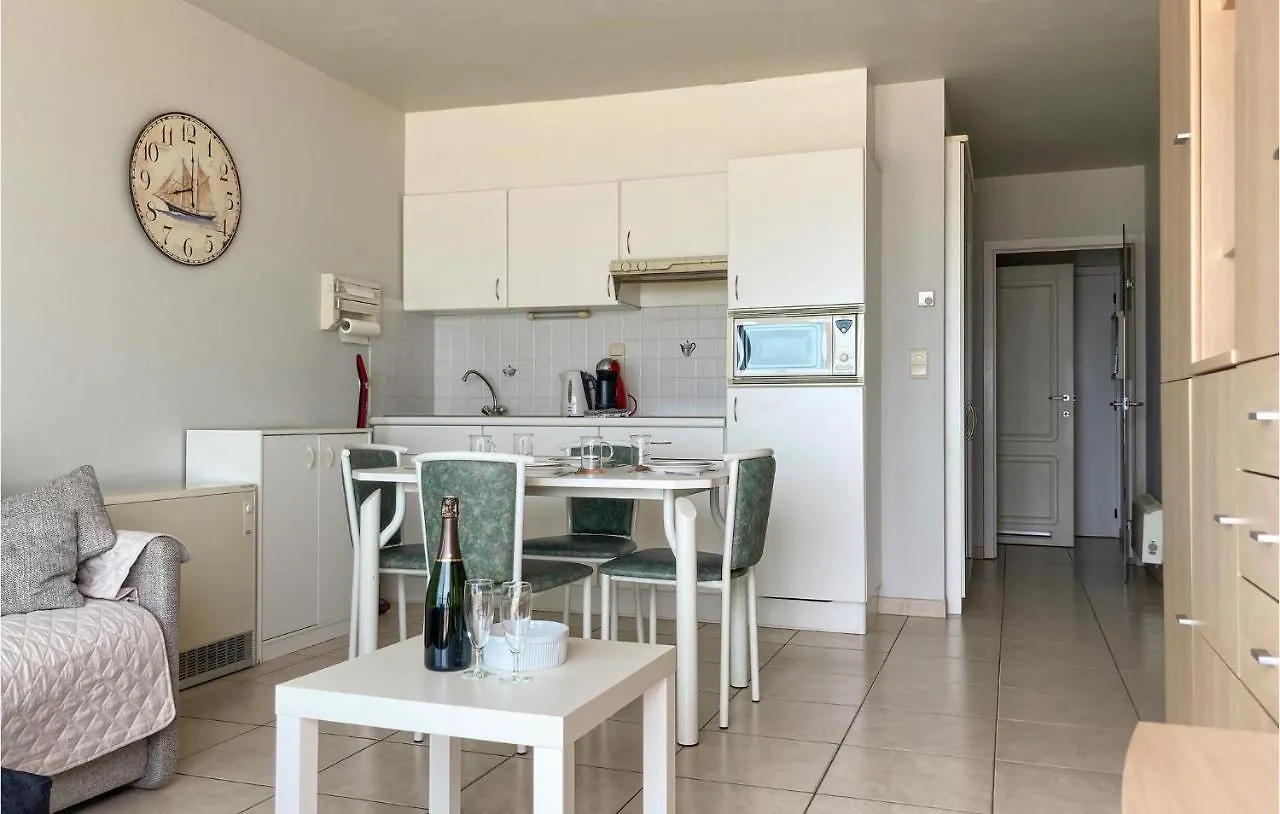 Nice Apartment In Oostende With Wifi